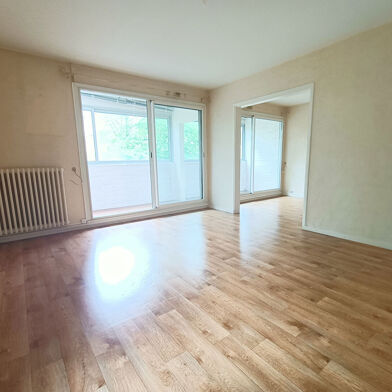 Appartement 6 pièces 239800 €