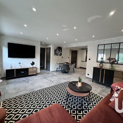 Appartement 4 pièces 330000 €