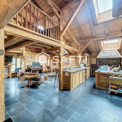 Maison 8 pièces 758500 €