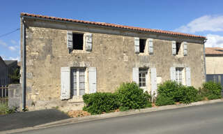 Maison 8 Pièces 230 m² à vendre à Courçon (17170)