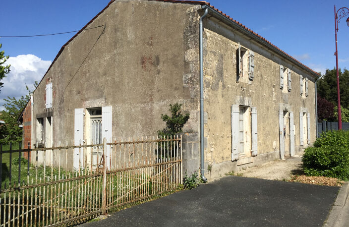 COURCON ( angiré) — photo 2