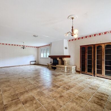 Maison 7 pièces 315000 €