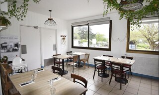 Commerce 4 Pièces 104 m² à vendre à Indre (44610)
