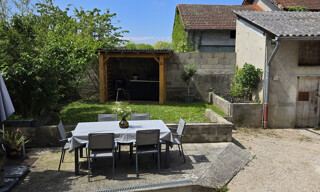 Maison 7 Pièces 155 m² à vendre à Sainte-Julie (01150)
