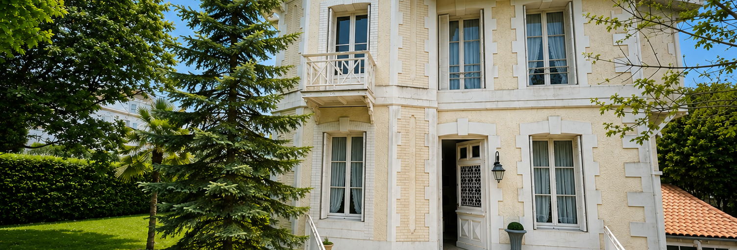 Maison 11 Pièces 202 m² à vendre à Royan (17200)