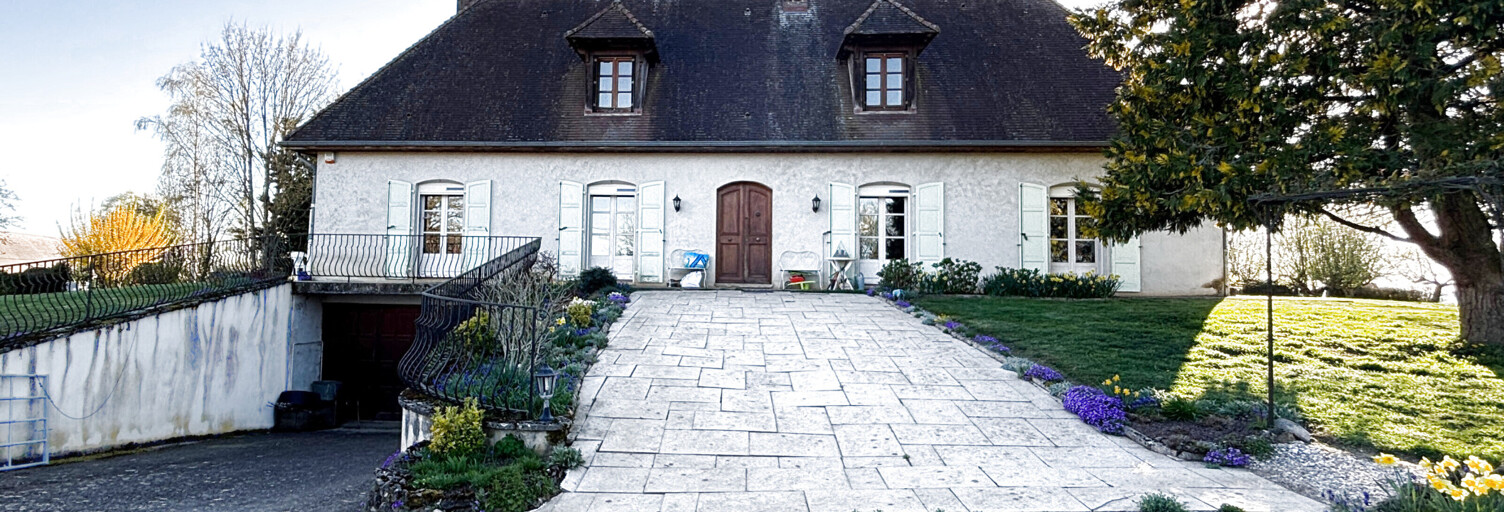 Maison 10 Pièces  m² à vendre à Arnay-le-Duc (21230)