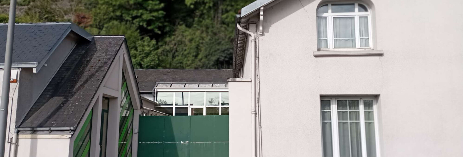 Immeuble  341 m² à vendre à Poitiers (86000)