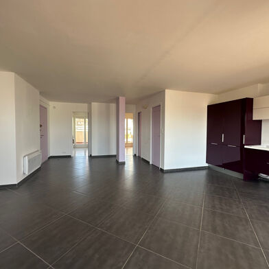 Appartement 3 pièces 296500 €