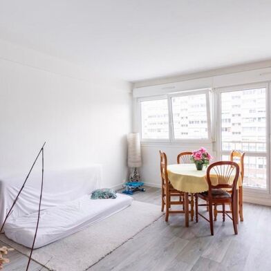 Appartement 4 pièces 112000 €