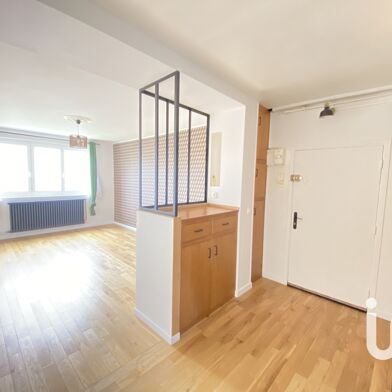 Appartement 4 pièces 185000 €