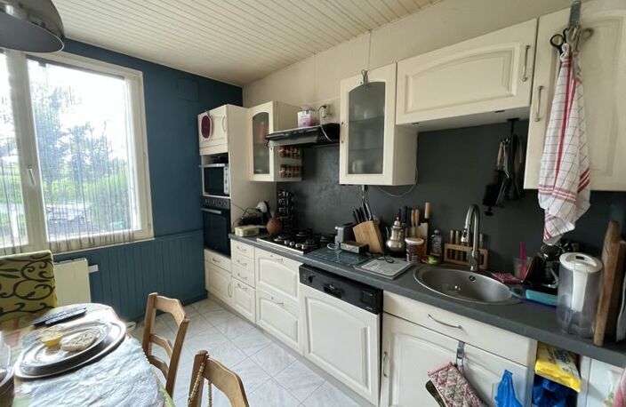 Vente maison 10 pièces 180 m² Saint-Saturnin (18370) — photo 5