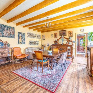 Maison 10 pièces 289999 €