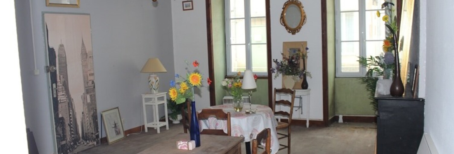 Immeuble   m² à vendre à Mauzé-sur-le-Mignon (79210)