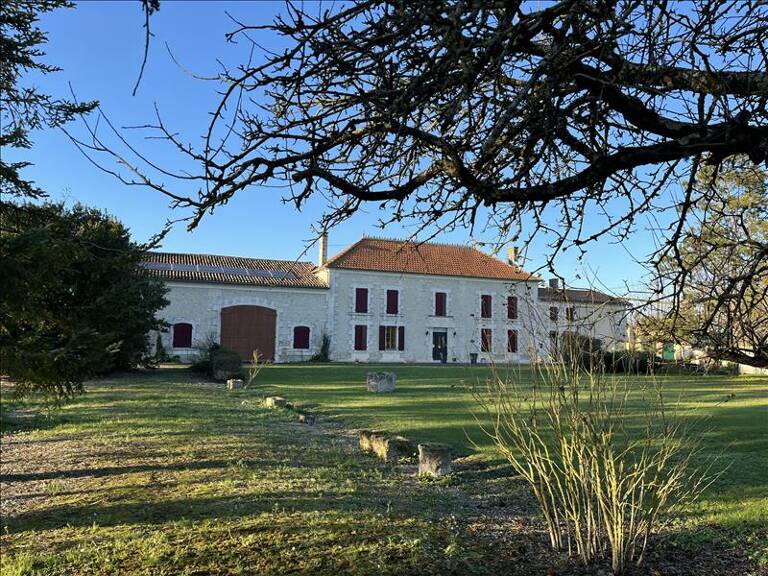 Ferme (tte) de 7 pièces principales — photo 1