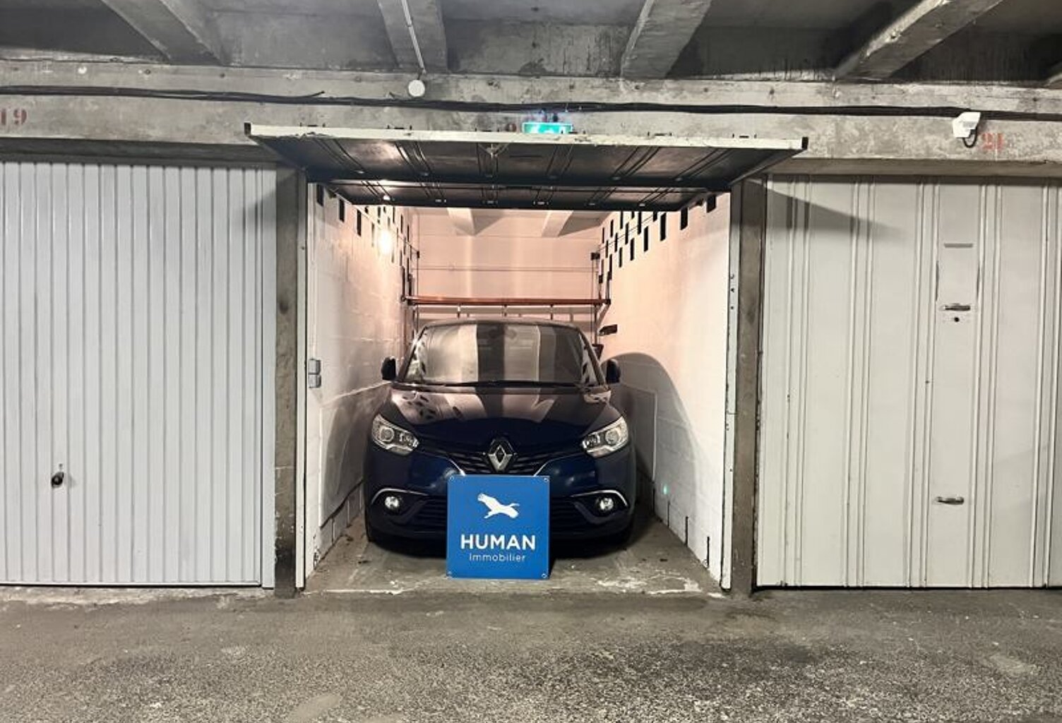 Vente garage   Tours (37000) — photo 1