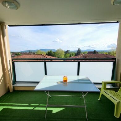 Appartement 3 pièces 240000 €