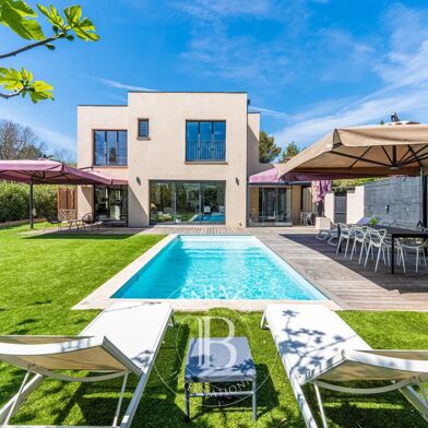 Maison 7 pièces 1690000 €