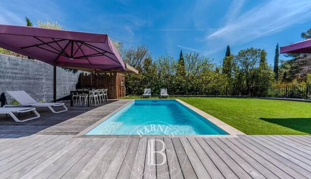 Villa / Maison 7 pièces  à vendre Aix-en-Provence 13100