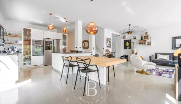 Villa / Maison 7 pièces  à vendre Aix-en-Provence 13100