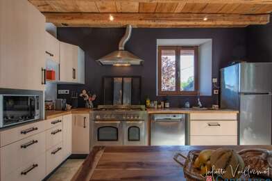 Appartement 4 pièces 415000 €