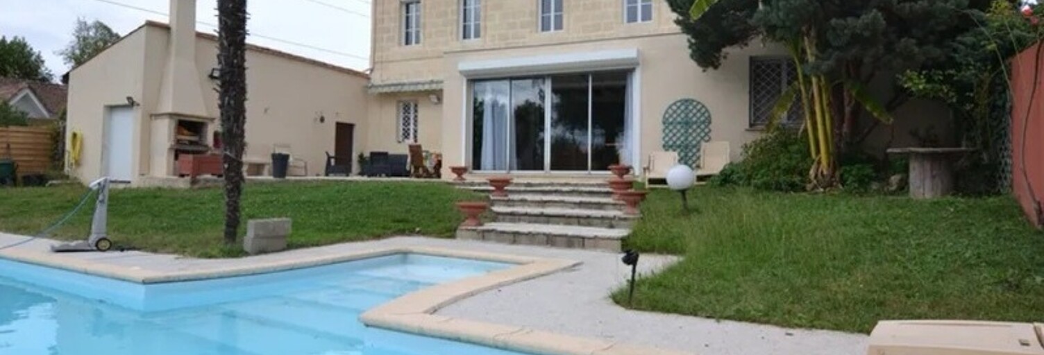 Maison 6 Pièces 186 m² à vendre à Fargues-Saint-Hilaire (33370)