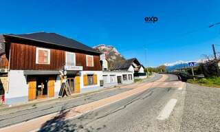 Commerce  220 m² à vendre à Chignin (73800)