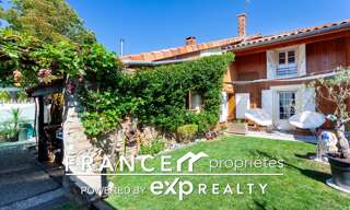 Maison 7 Pièces 245 m² à vendre à Cazères (31220)