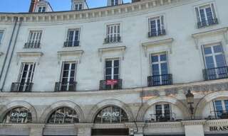 Bureau  129 m² à louer à Tours (37000)