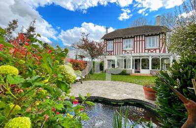 Maison bourgeoise EVREUX proche commerces — photo du bien