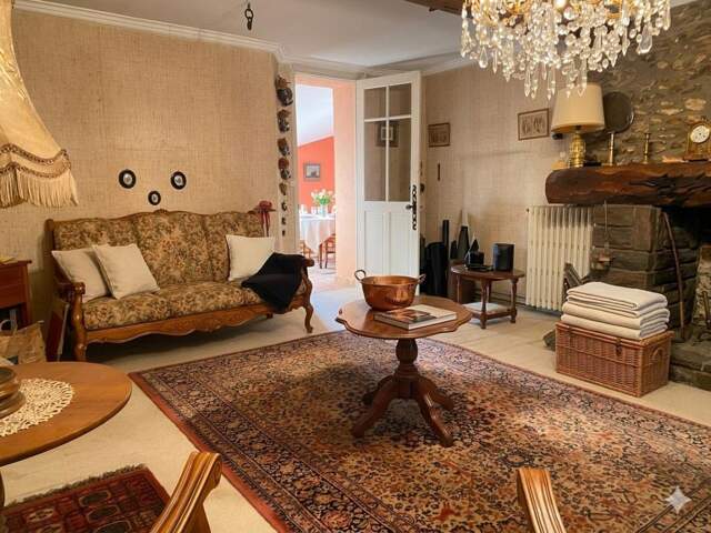 Maison À Vendre — photo du bien
