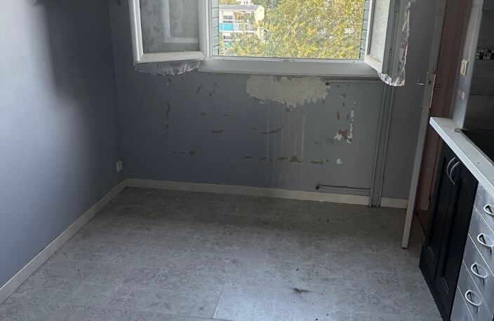 Vente appartement 4 pièces 68 m² Marseille 8 (13008) — photo 5