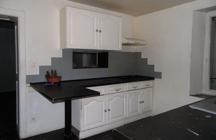 SENONES MAISON DE VILLE DE 141 M2 AVEC TERRAIN — photo 2
