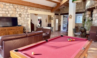 Maison 7 Pièces 221 m² à vendre à Vence (06140)