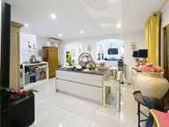 VILLA 4 P 1250 M² TERRAIN AVEC PISCINE — photo 3