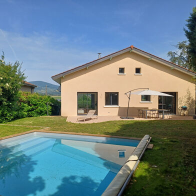 Maison 6 pièces 560000 €