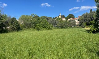 Terrain  1650 m² à vendre à Roquefort-les-Pins (06330)