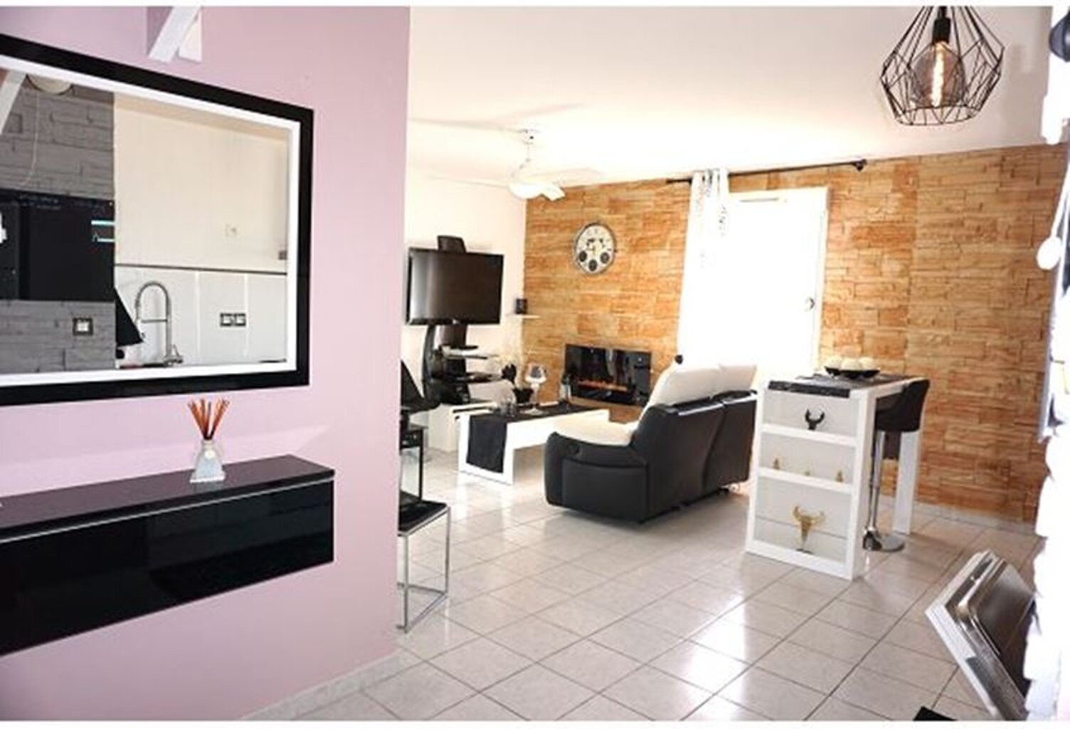 Appartement - 63m ² — photo 1