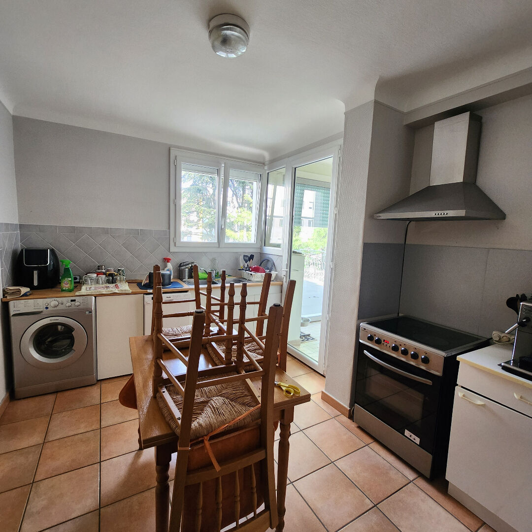 Photo A louer Saint Etienne Richelandière image 3/4