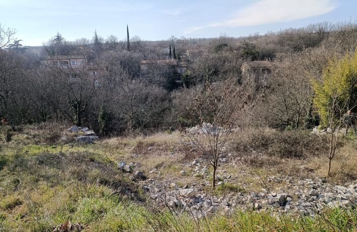 Beau terrain avec tres belle vue — photo 2