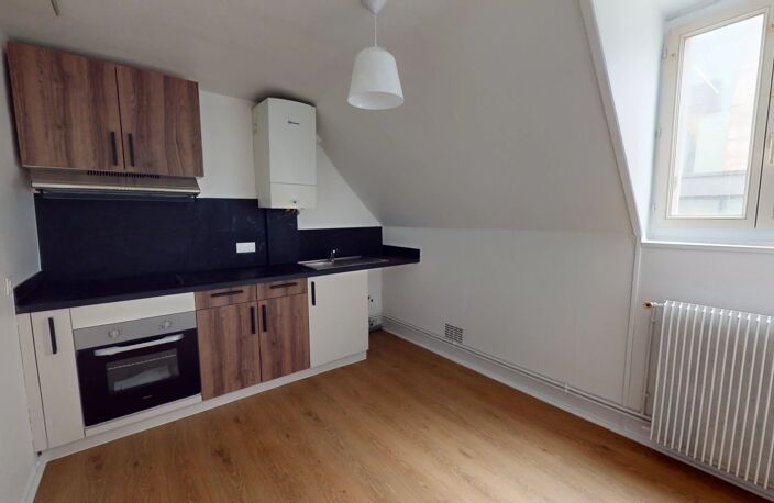 A LOUER - Appartement Hyper Centre Ville de Chartres — photo 2