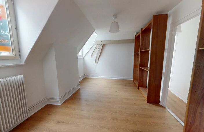 A LOUER - Appartement Hyper Centre Ville de Chartres — photo 3