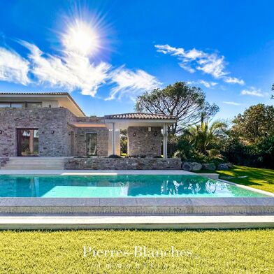 Maison 9 pièces 15900000 €