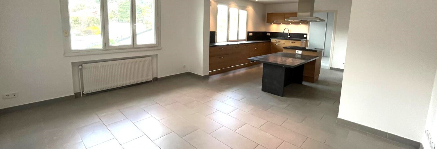 Appartement 4 Pièces 140 m² à vendre à Oyonnax (01100)