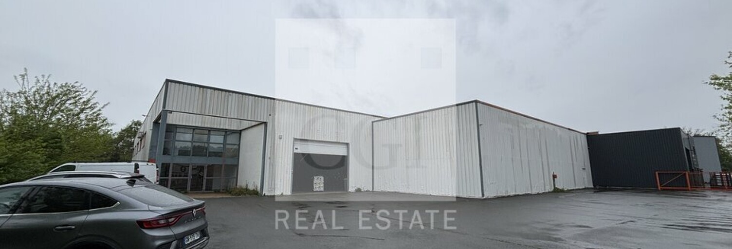 Commerce  1580 m² à louer à Civrieux-d'Azergues (69380)