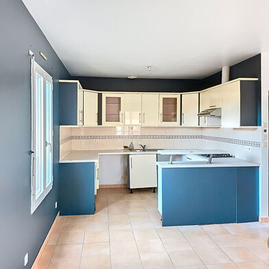 Appartement 3 pièces 182900 €