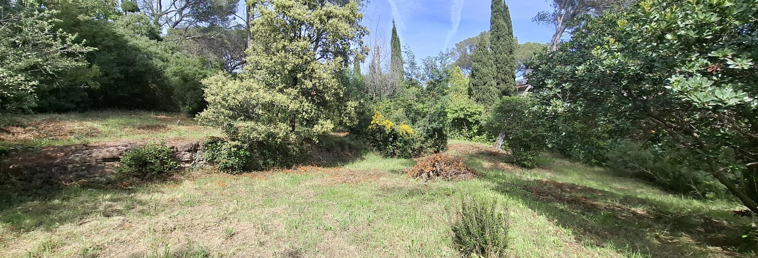 Terrain  1492 m² à vendre à Saint-Raphaël (83700)