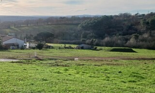 Terrain  922 m² à vendre à Burlats (81100)