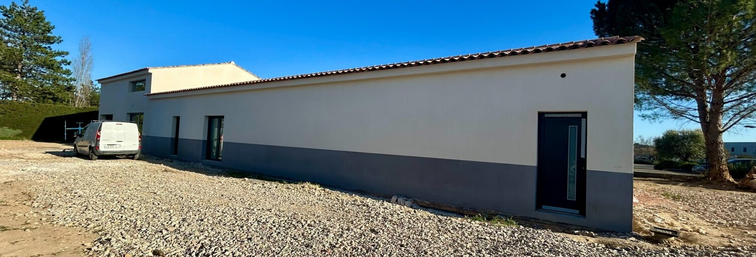 Bureau  210 m² à louer à La Tour-d'Aigues (84240)