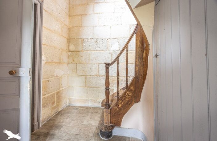 Maison en pierre de 5 pièces principales — photo 2