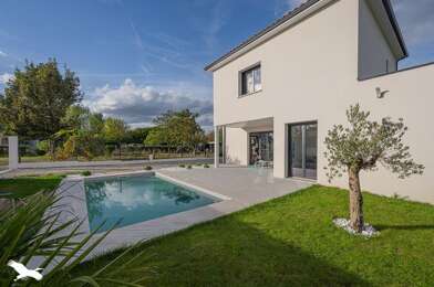 Maison 5 pièces 399990 €